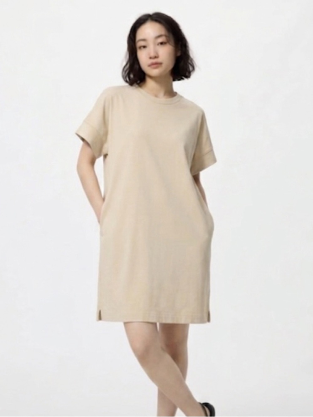 NWOT Uniqlo Beige Short Sleeve Shift Dress comes with belt